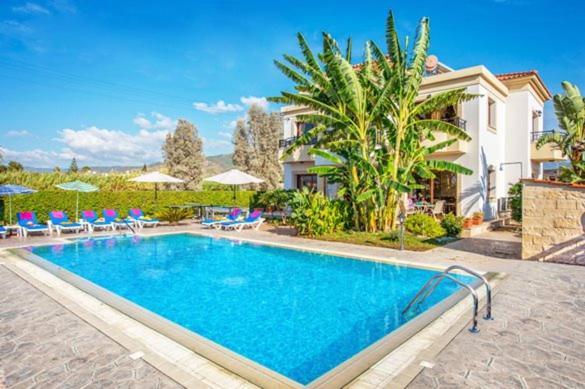 Dora' S Villa อาร์กากา ภายนอก รูปภาพ