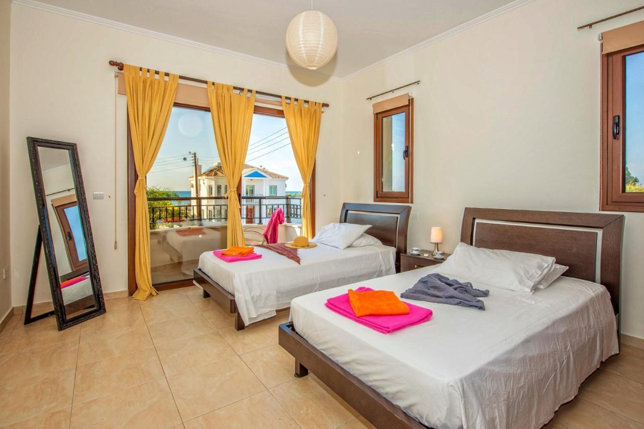 Dora' S Villa อาร์กากา ภายนอก รูปภาพ